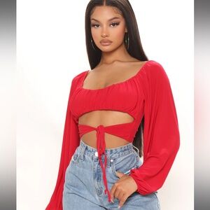Red balloon sleeve crop top L NWT
